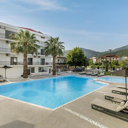Stavros Beach Hotel Exterior photo